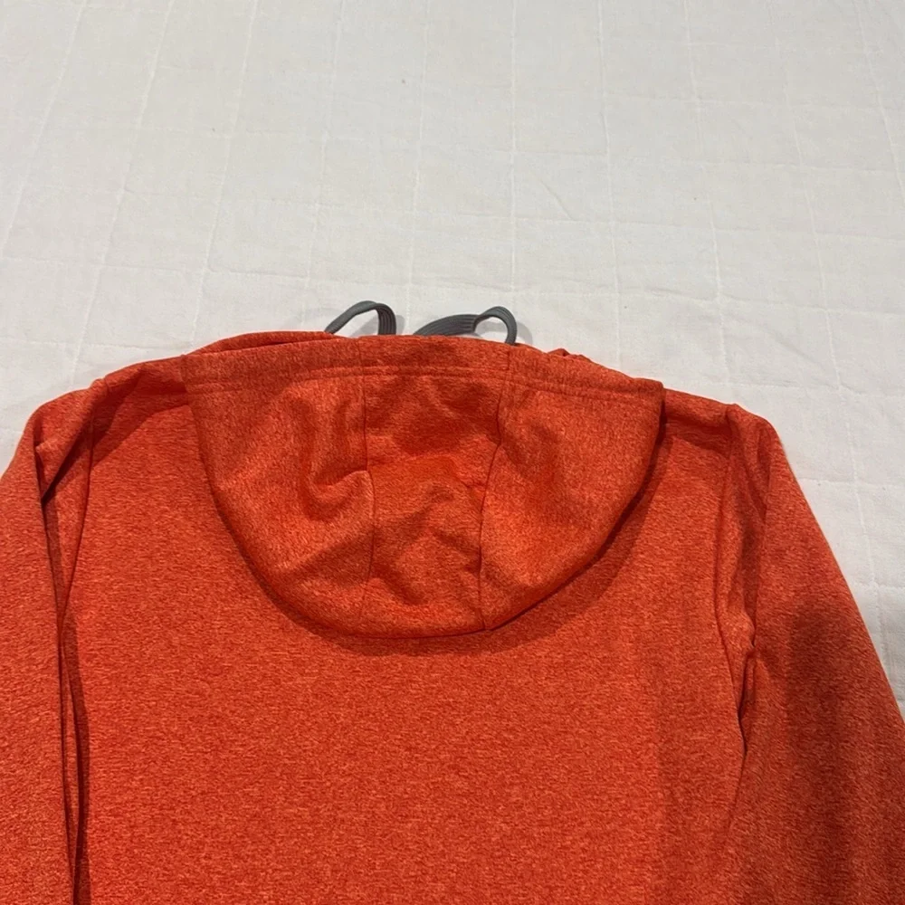 The North Face Hoodie - Picture 10 of 12